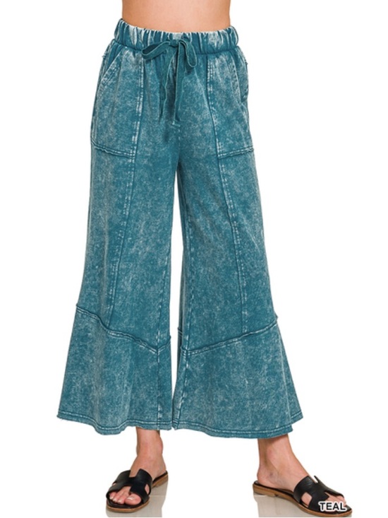Zenana Outfitters Pants - 162 ❤️ ZENANA teal EXPOSED-SEAM FLARE
HEM PANTS WITH POCKETS